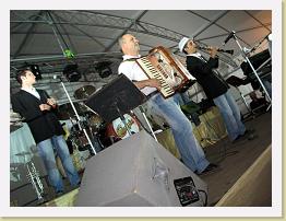 IMG_0598 * 800 x 600 * (136KB)
