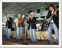 IMG_0610 * 800 x 600 * (160KB)
